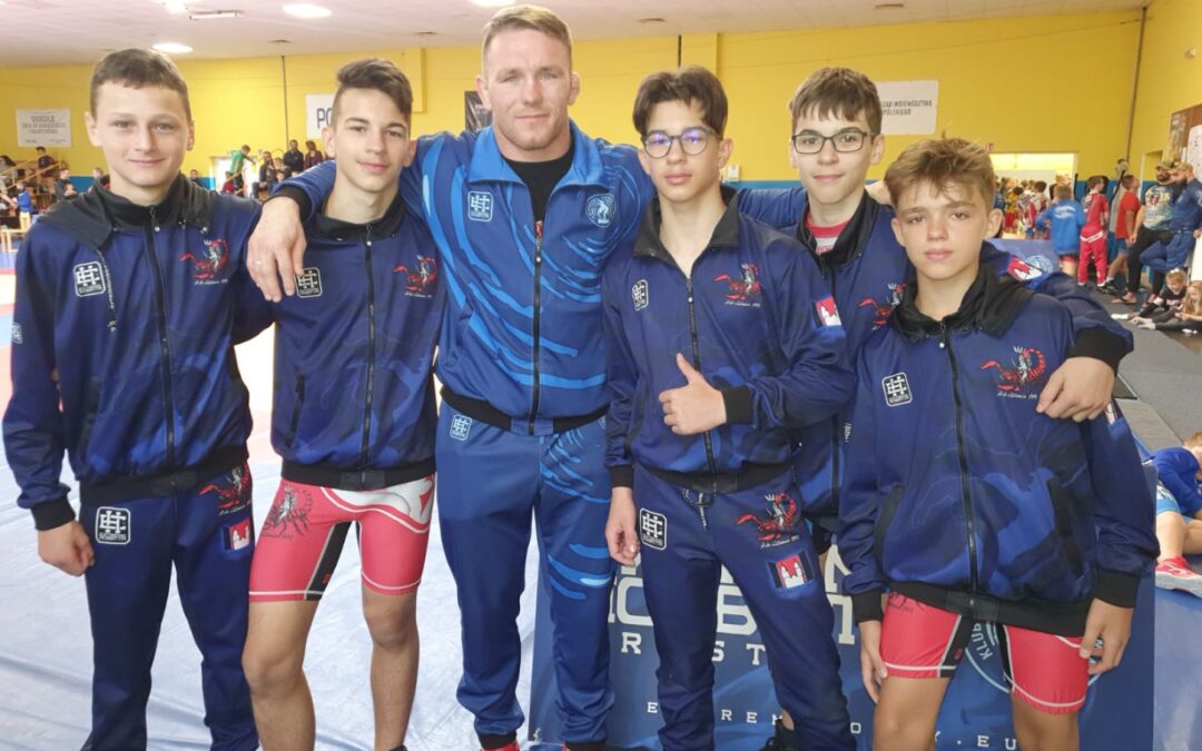 Dobra forma zapaśników Husarza