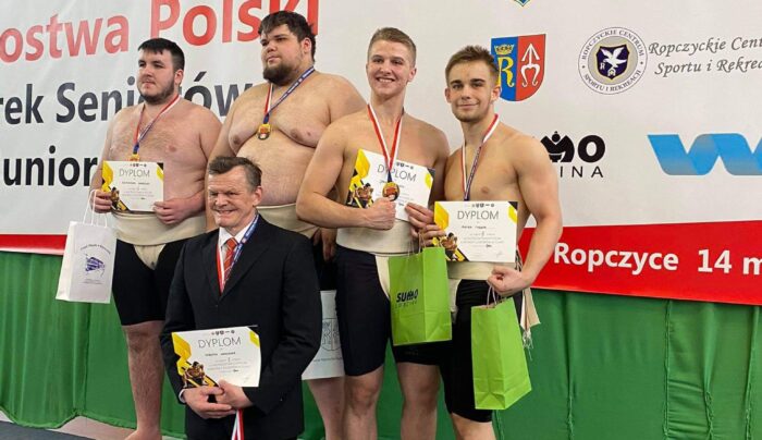 Piotr Chełek podwójnym medalistą MPJ w sumo