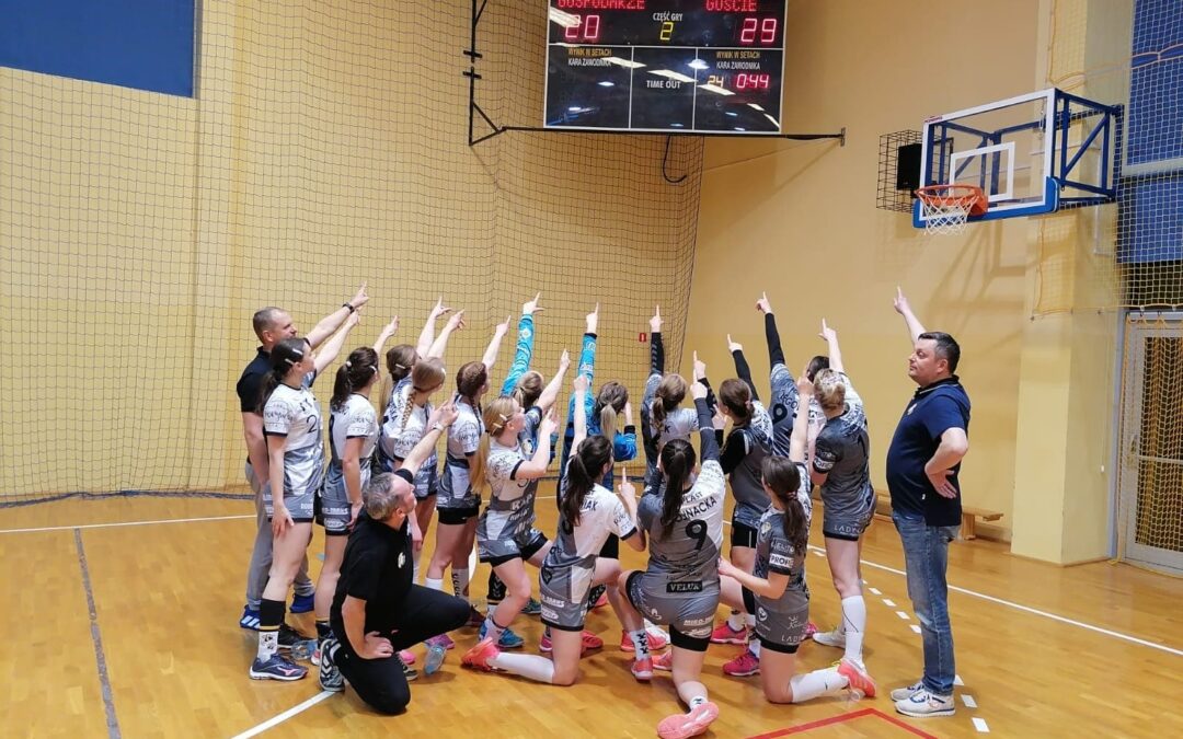 Gnieźnianki pozostają wiceliderem tabeli!