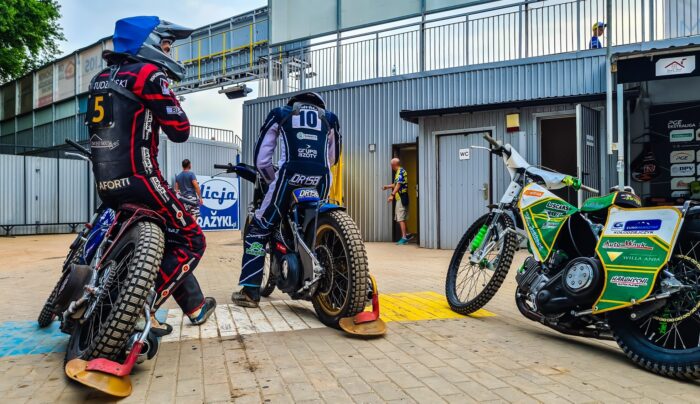 Budex Start oddał zawody bez walki