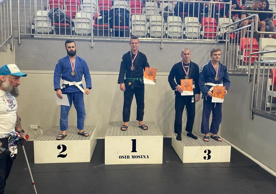 Osiem medali Walki Gniezno