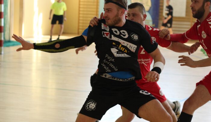 Król jest w stolicy! Szczypiorniak detronizuje Hagarda!