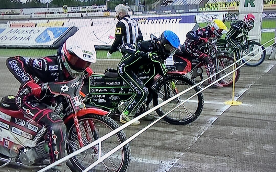 Dobry mecz „Orłów” w Rybniku!