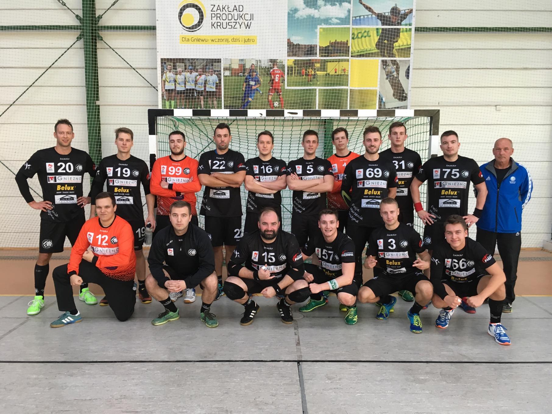 44500749_592024317879612_5969701836439945216_n