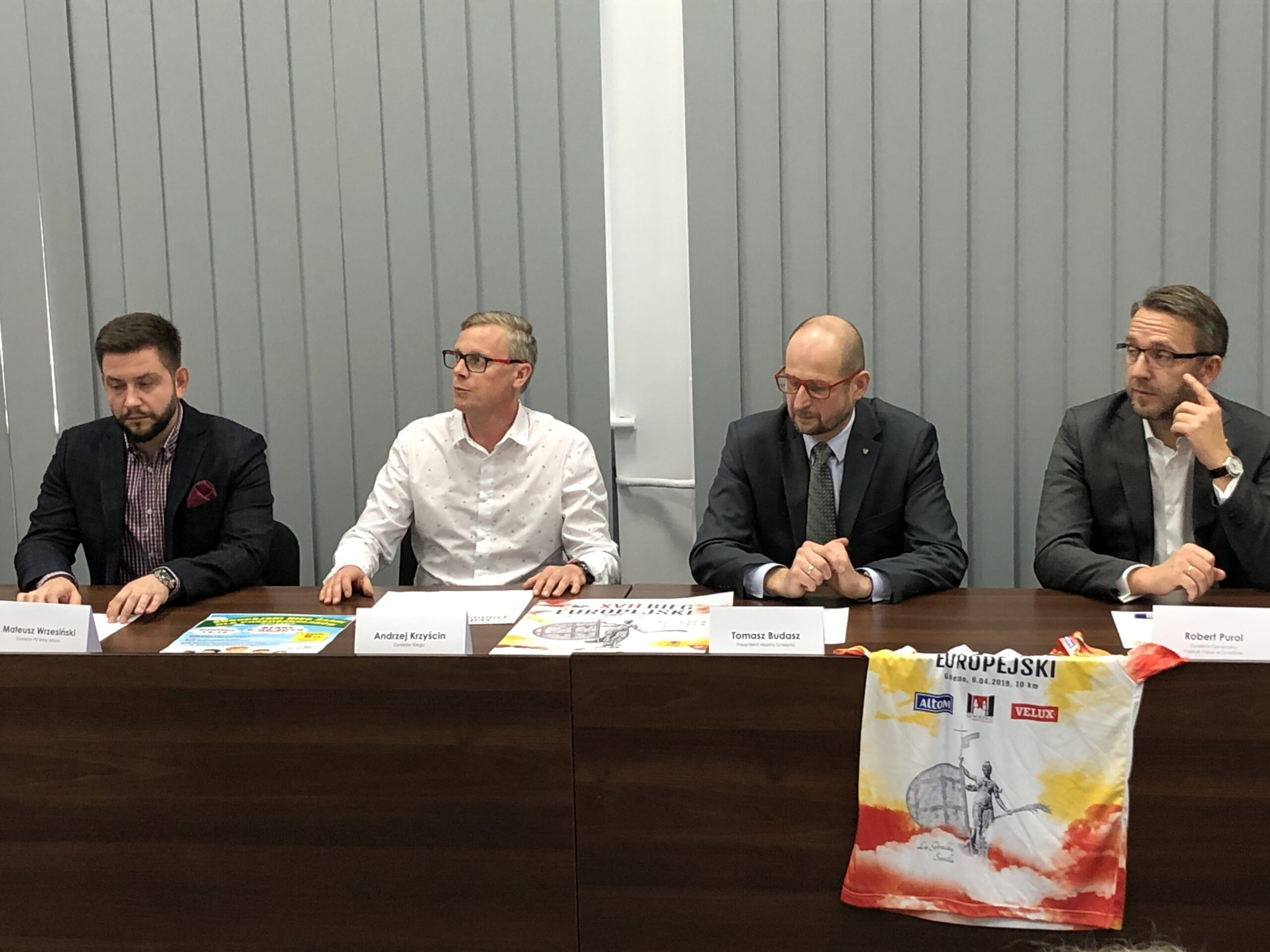 A037EF35-9A74-45DB-B81B-8303266BB711