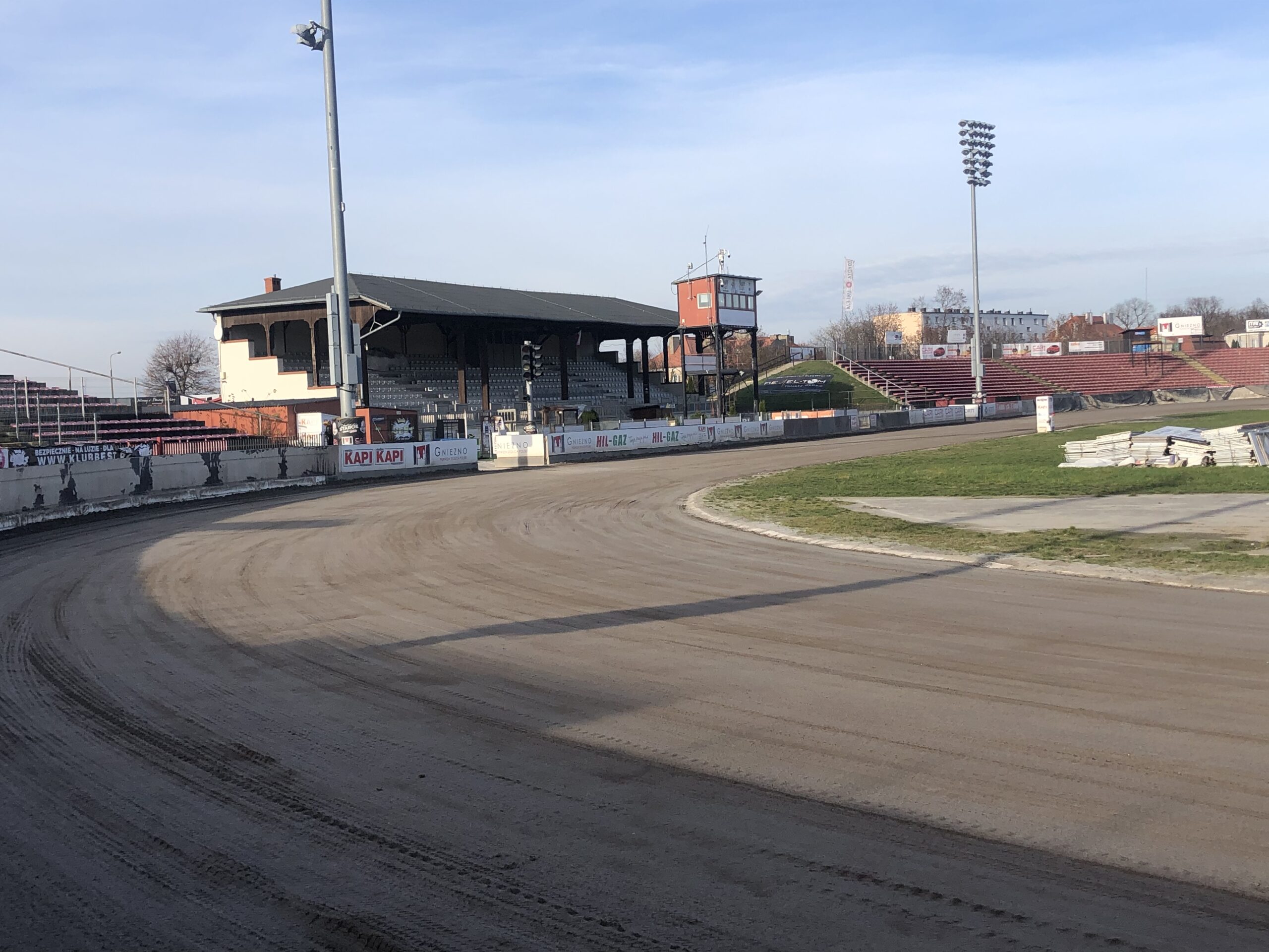 C38C163D-94BA-4882-8DE8-7879DB851F4C