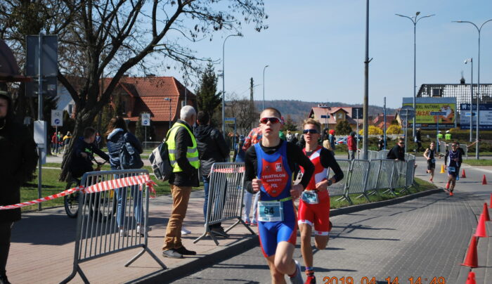 Dwa brązowe krążki gnieźnian w MP w duathlonie!