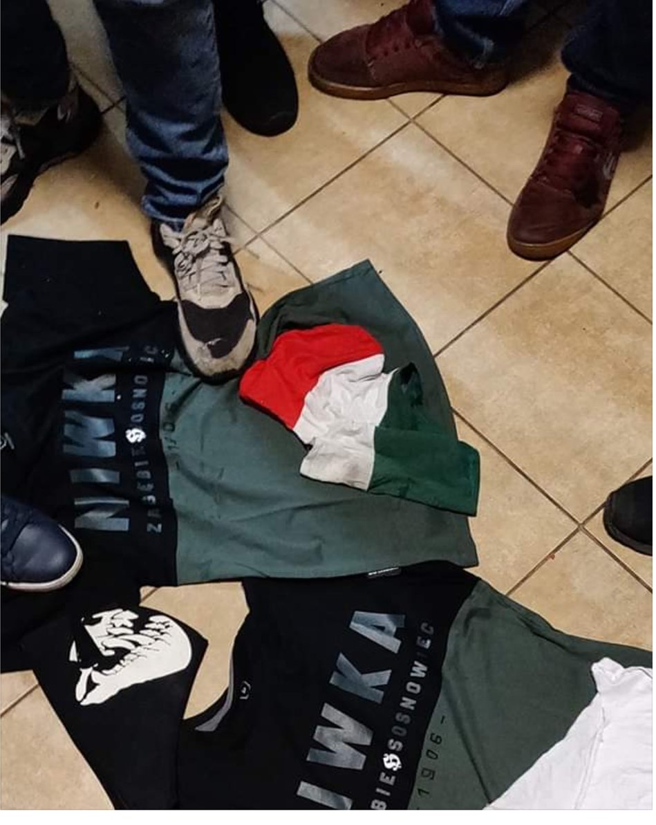 EOlvZBcX0AM9J44.jpg-large