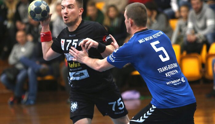 „Wilki” rozszarpały MKS MOSiR Kętrzyn. Michał Ostrowski zawodnikiem meczu!