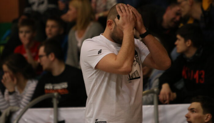 Z(Domino)wani. Zepsuta inauguracja Sklepu Polskiego MKK.