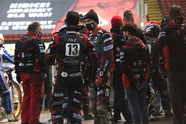 „Pewnie i tak wyjdą jakieś hieny z ukrycia”