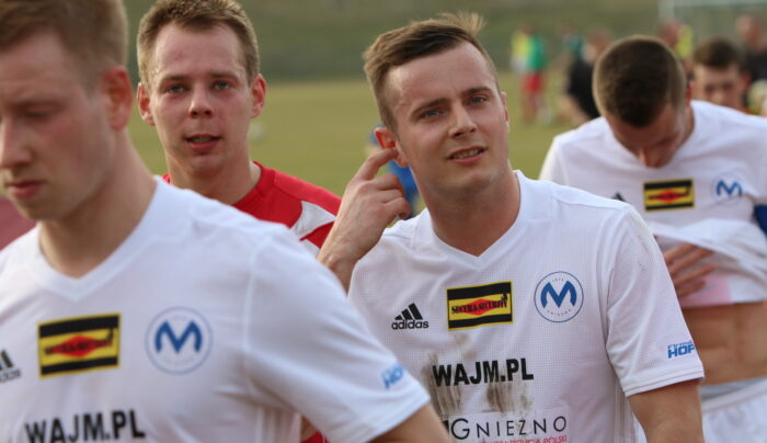 Najemnicy czy buntownicy? „Przydupasy Frąckowiaka” grzmią kibice!