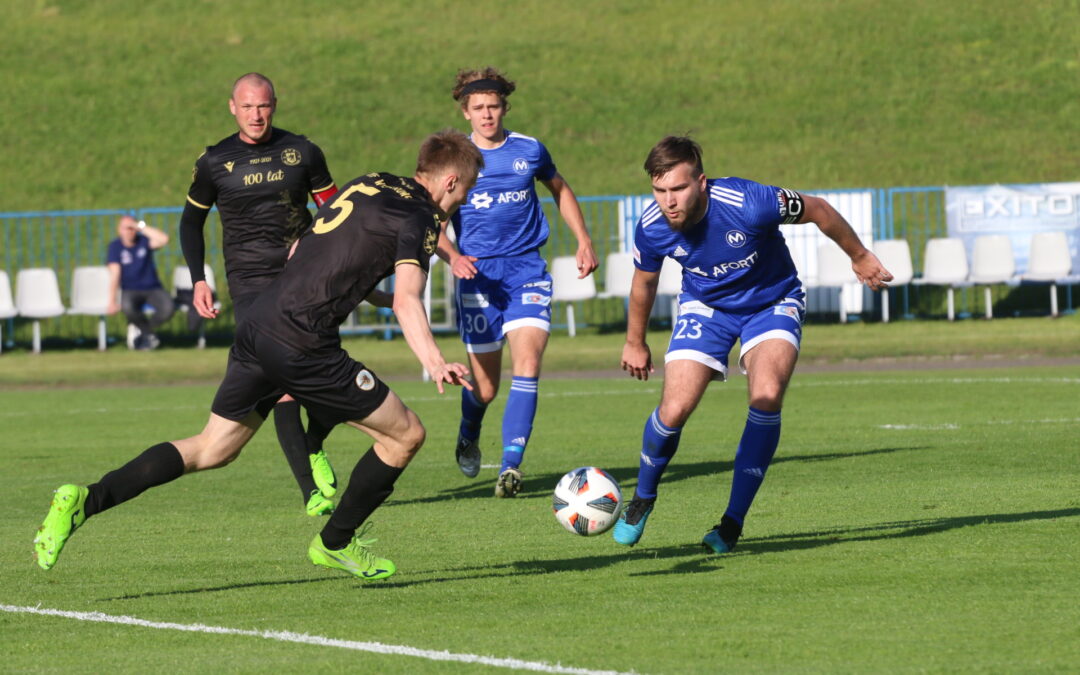 Gryf na luzie ogrywa słabiutki Mieszko