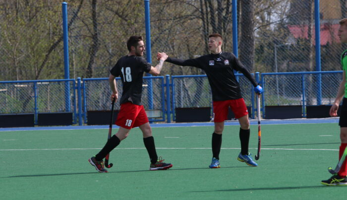 Start wygrywa po ciężkim boju