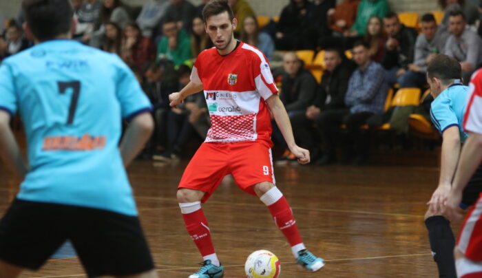 Załatwieni po przerwie. KS Gniezno przegrywa z Futsalem Oborniki