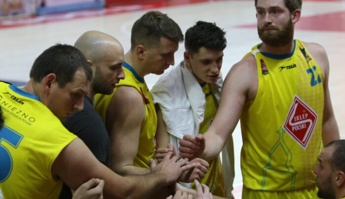 Znów zabrakło paliwa na ostatnią kwartę. MKK przegrywa w Gdyni (relacja)