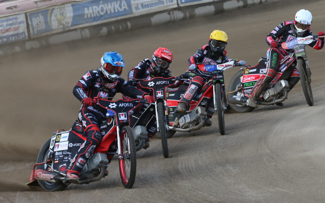 Wielkopolskie derby o nic, na konto Startu (relacja)