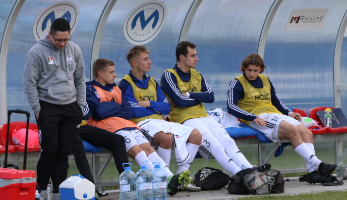 Gorszące sceny w Gołuchowie. Mieszko w ogniu obelg