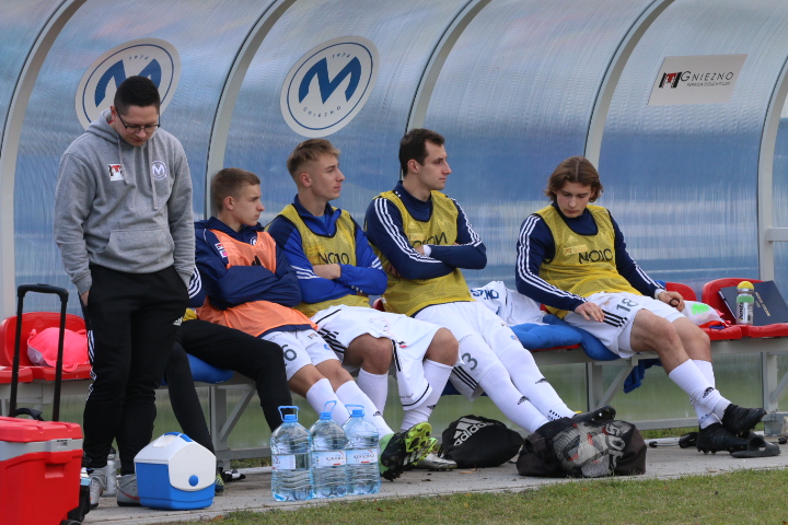 Gorszące sceny w Gołuchowie. Mieszko w ogniu obelg