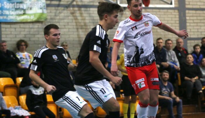 Faule pogrążyły futsalistów KS (relacja)