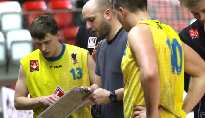 Koszmar minionego sezonu powrócił. MKK zaczyna sezon od porażki