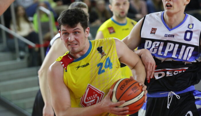 Decka nie do ogrania. Osłabiony MKK mocny przez chwilę