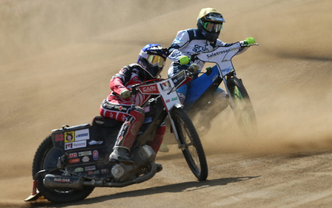 Orły rozszarpały Jaskółki. Wielki mecz i wielki triumf Startu!