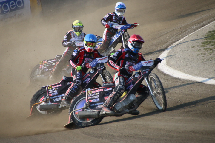 Start tłem dla Ostrovii (relacja)