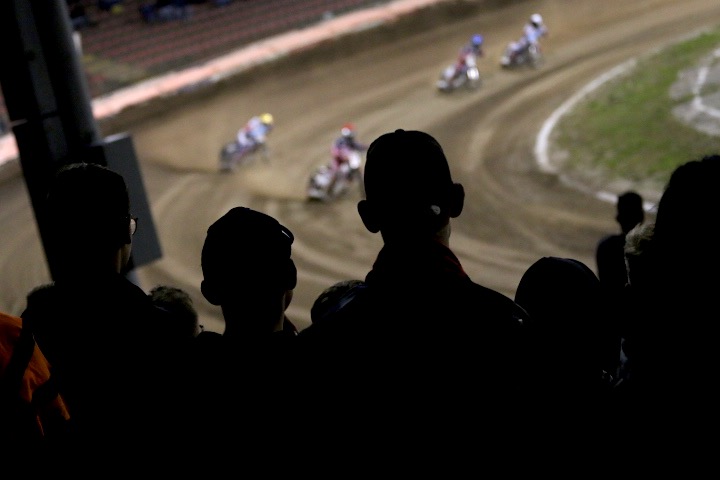 Kibice podzieleni Jabłońskim. „Tak głośno o transferze nowego spikera?”