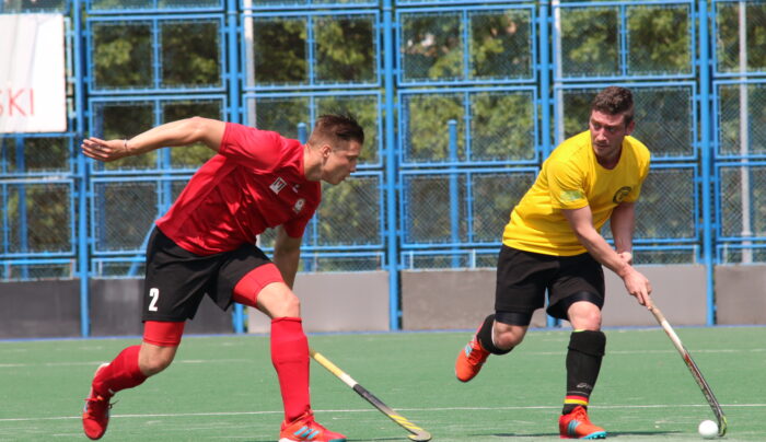 Start 1954 rzutem na taśmę w barażach!