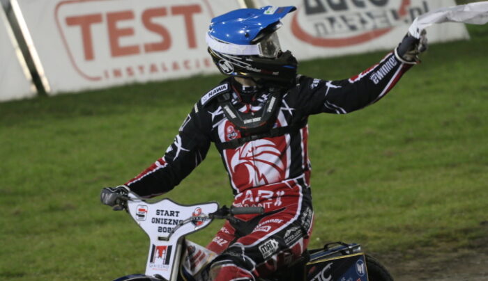 Jeden sponsor strategiczny? Mało! Start nie zatrzymuje się!