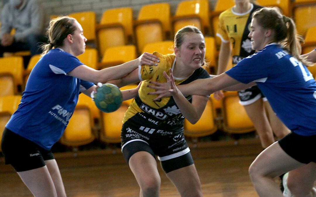 Kapi Meble MKS PR II Gniezno – APR Świdnica (galeria)