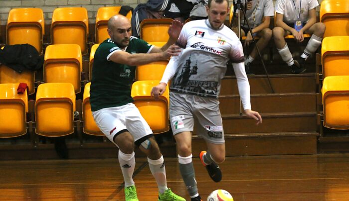 W starej hali, stare problemy Grinbud KS (galeria)