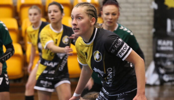 Lider minimalnie lepszy od rezerw MKS