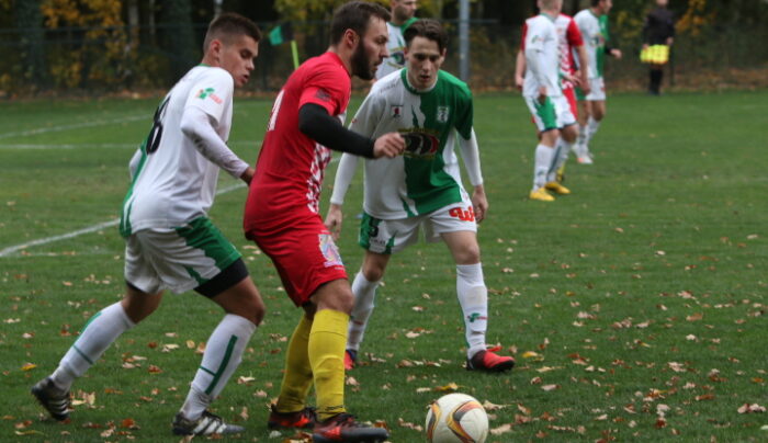 Niespodzianka w Czerniejewie, gromy z Łubowa i Niechanowa