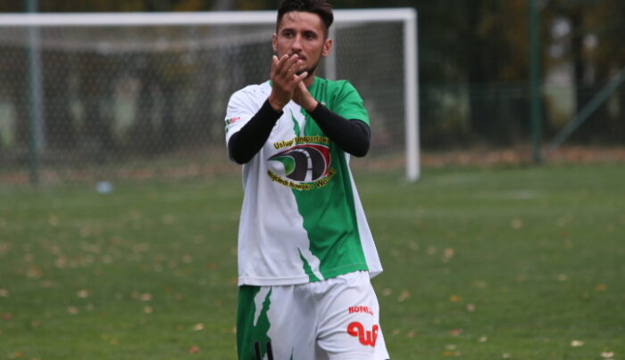 Czarni zrobieni w balona. Na szczycie A-klasy lepszy Pelikan