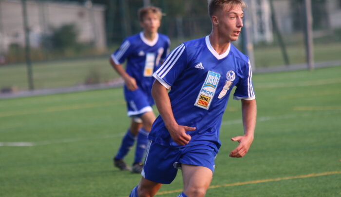 Mieszko II Gniezno na „6” z KS Uchorowo