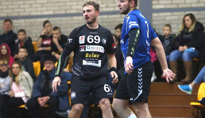 Rozpędzone Wilki zatrzymane przez Tytanów