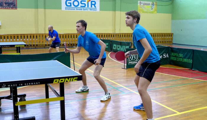 Świetna sobota tenisistów i tenisistek stołowych Stelli