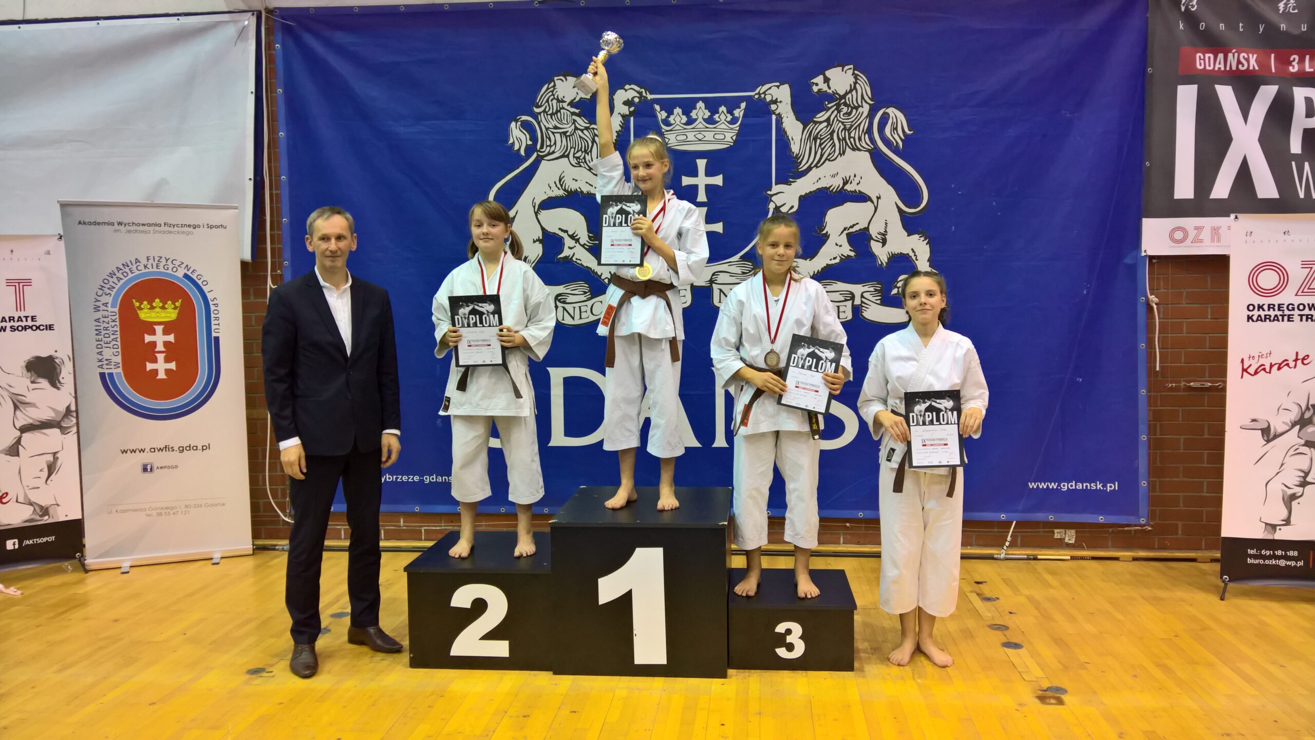 WP_20181103_18_32_57_Pro