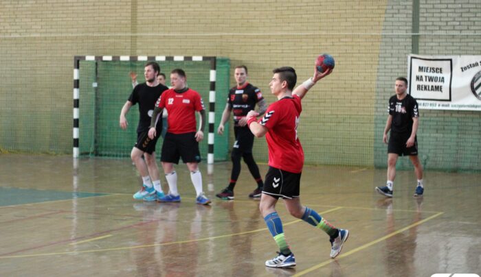 Obejrzyj Magazyn Szczypiorniaka z turnieju „Gramy dla Huberta”