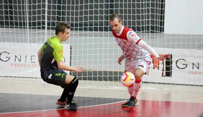 Nieprawdopodobny mecz przy Sportowej! KS wygrał po ogromie kontrowersji!