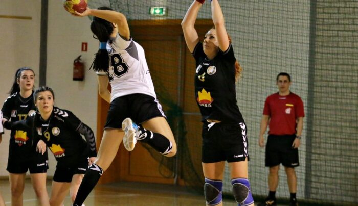 Derbowe starcie zakończy I rundę zmagań MKS-u (zapowiedź)