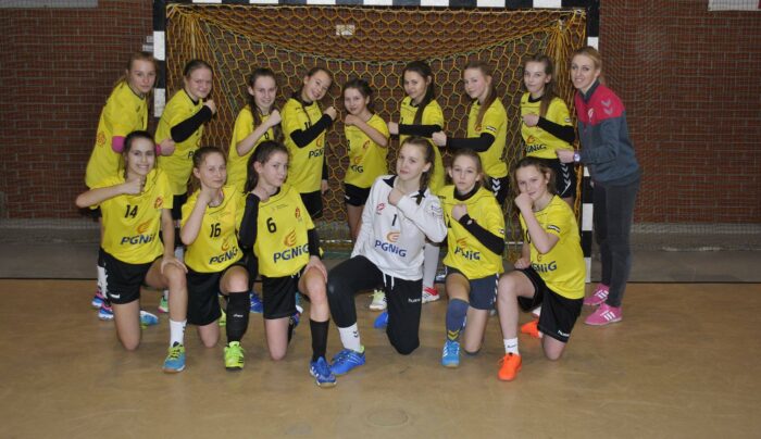 Młodziczki MKS-u rozgromiły leszczynianki