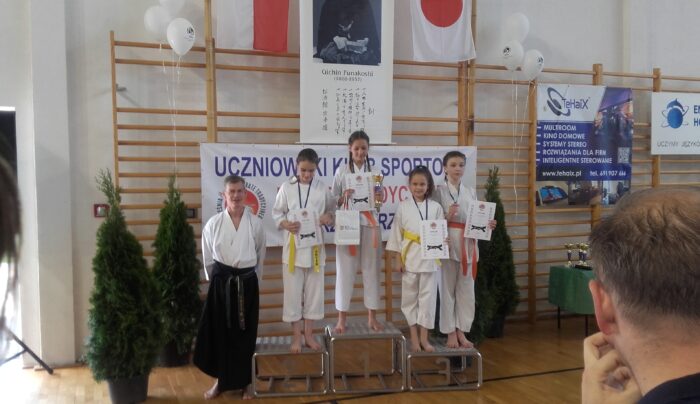 10 medali AKT Samuraj we Wrześni