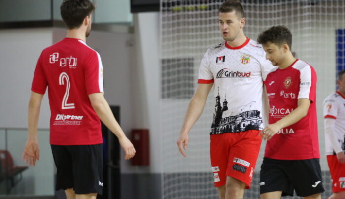 Wrócił po 271 dniach bez piłki