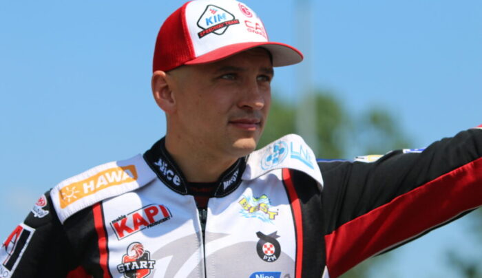 KONIEC! Jabłoński odwiesza kevlar na kołek