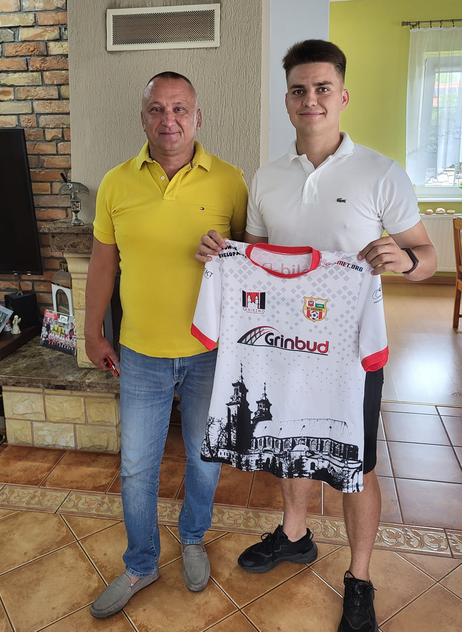 298986835_1044366959588697_6829252446746450001_n