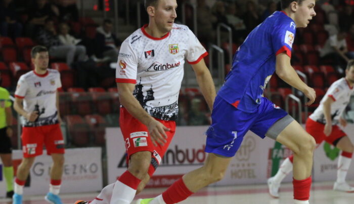 Po roku aklimatyzacji, stał się jednym z liderów