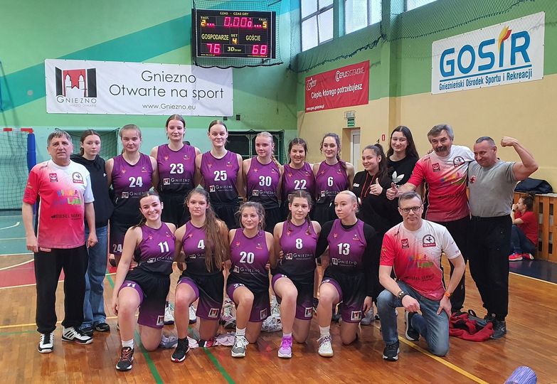 325675237_1252615475292745_377730177094825000_n